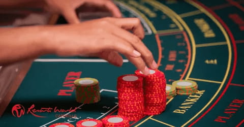 What casino game has the best odds?